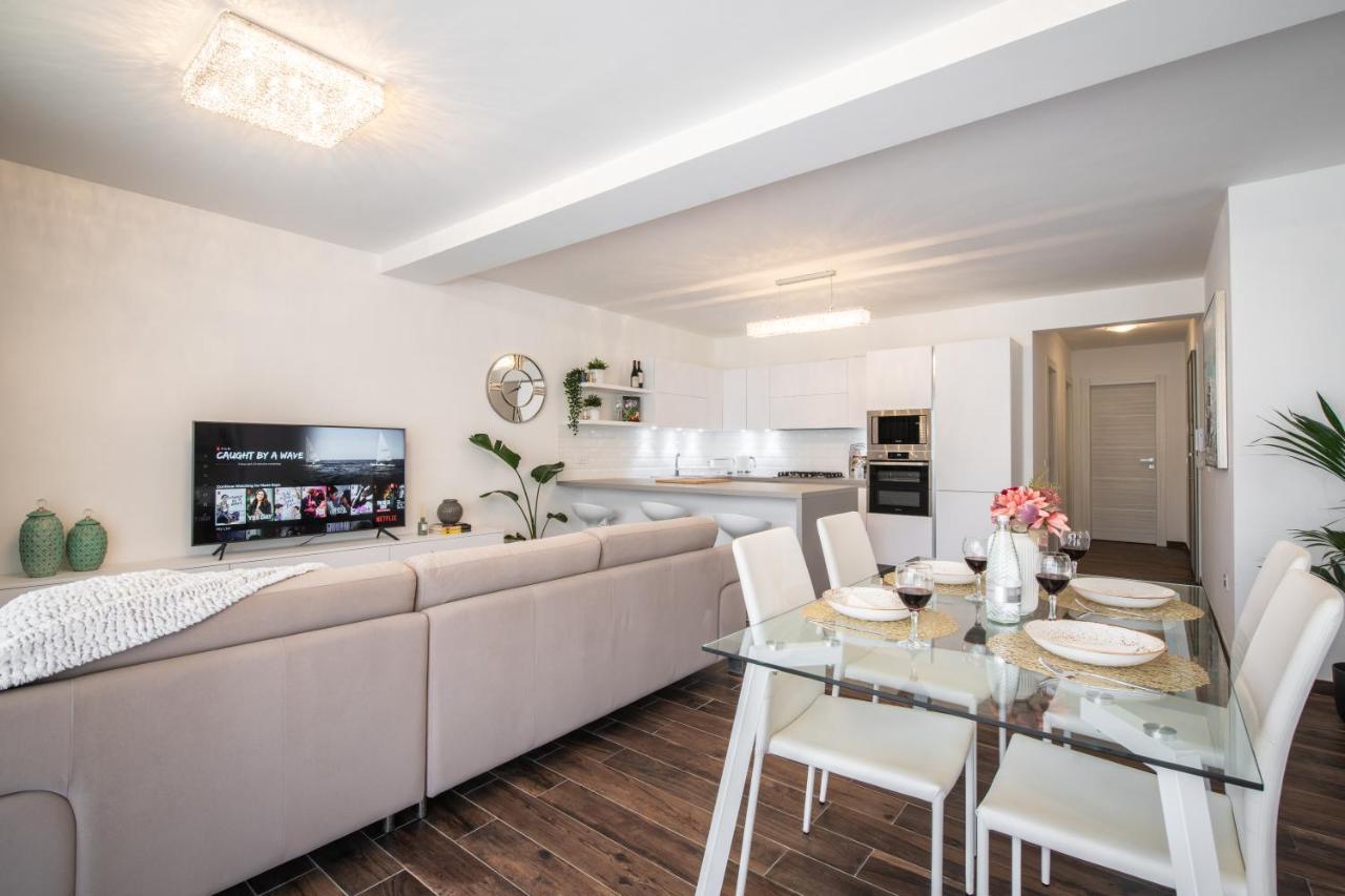 Electra Residence - Luxury Central Beachview Apartment Marsalforn Luaran gambar
